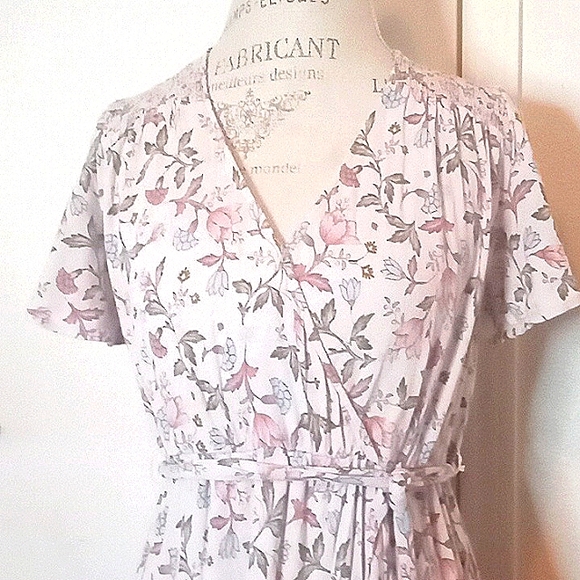 Rose Knox Floral Dress - Picture 3 of 4